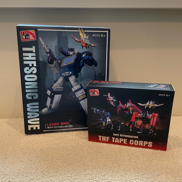 !!SOLD!! THF-01J Sonic Wave with Tape Corps Total 7 Cassettes - Picture 1 of 15